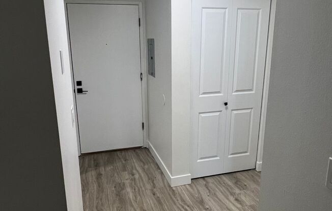 1 bed, 1 bath, 590 sqft, $1,595, Unit 103