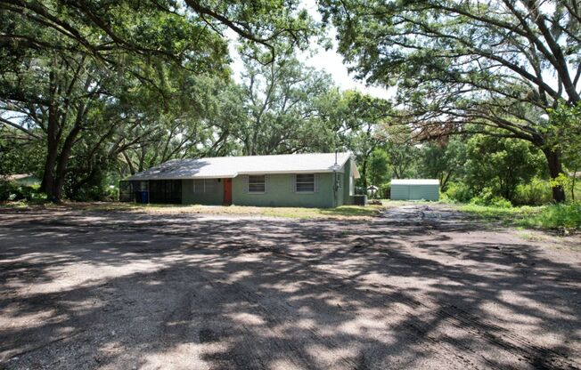 3 Bedroom - 1 Bath - 1 Acre - Pool Home