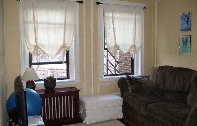 1999 Commonwealth Ave Apt 12A