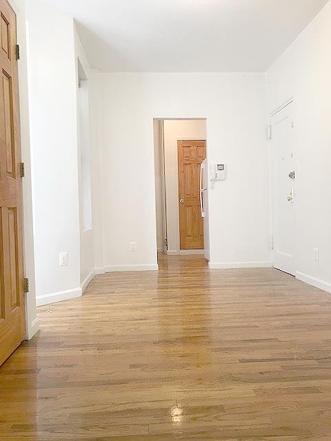 1 bed, 1 bath, $2,750, Unit 2-D