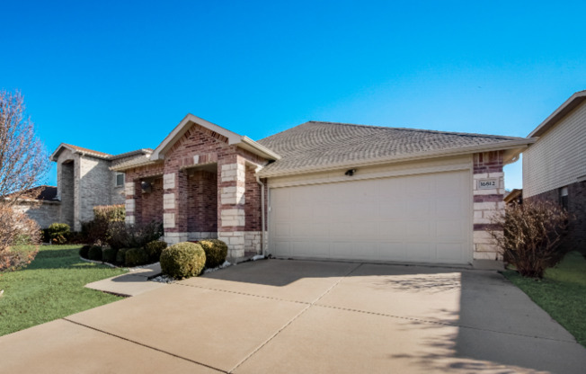 16812 PINERY WAY
