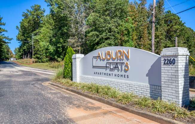 Auburn entrance sign