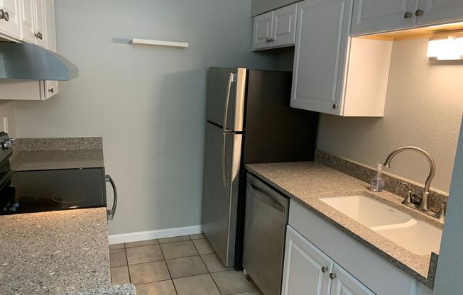 2-Bedroom condo with carport for rent at Hunter Creek!