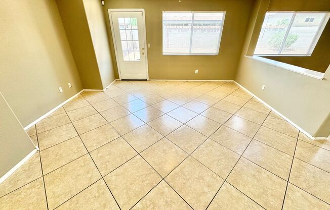 STUNNING TWO STORY 4 BEDROOMS 3 BATHROOMS SINGLE FAMILY HOME WITH 3 CAR GARAGE