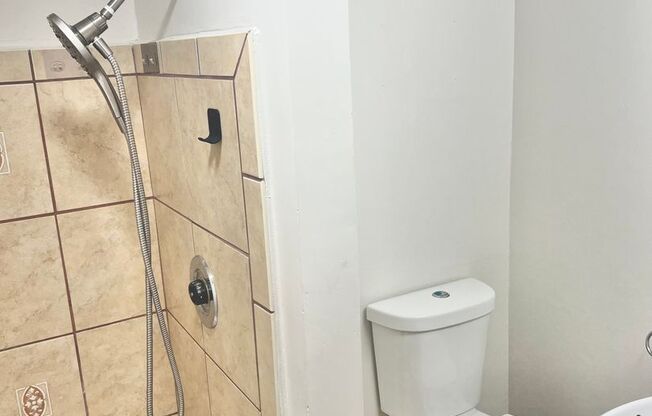 1120 State Avenue Northeast