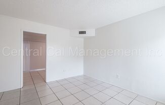 2 beds, 1 bath, 816 sqft, $1,395, Unit Apt D