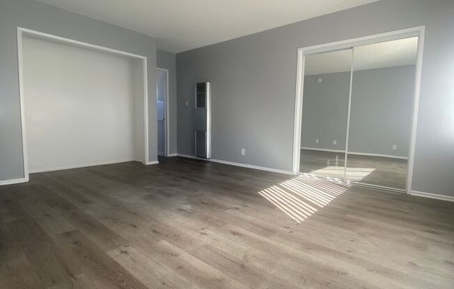 Studio, 1 bath, 425 sqft, $1,595, Unit 15