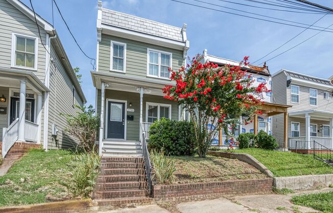 Spacious Home Move In Ready Downtown RVA