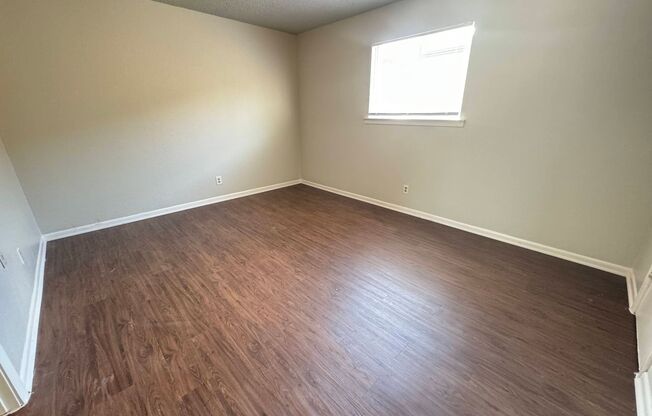 1 bed, 1 bath, 505 sqft, $525, Unit Unit 01