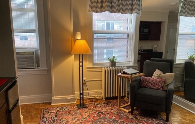 Studio, 1 bath, 300 sqft, $2,400, Unit 7K