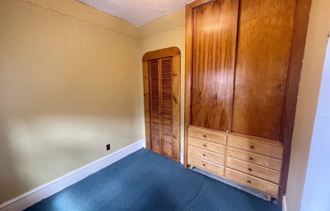 2 beds, 1 bath, 1,200 sqft, $2,500, Unit 2