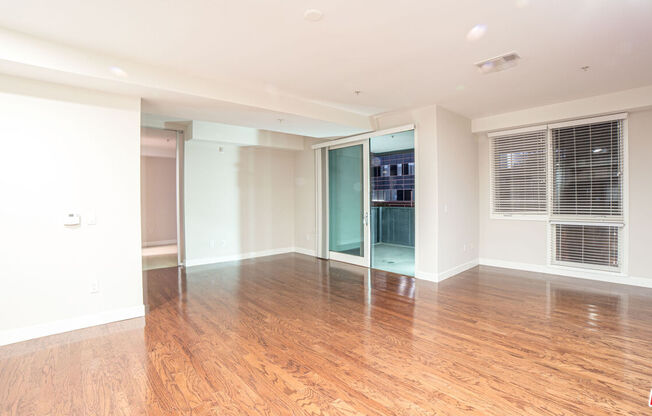 1 bed, 1 bath, 830 sqft, $2,650, Unit 401