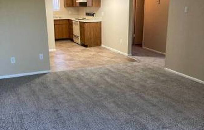 2 beds, 2 baths, 900 sqft, $1,375, Unit 237