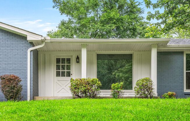 Beautiful Pet Friendly 3 bedroom home for rent!