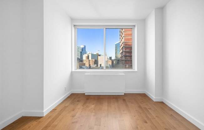 1 bed, 1 bath, $4,300, Unit 12C