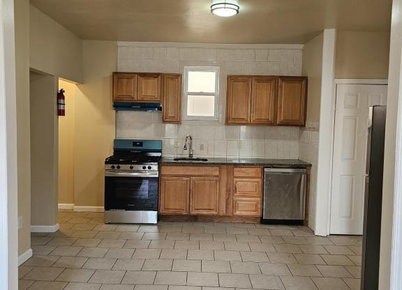 226 2 ST W