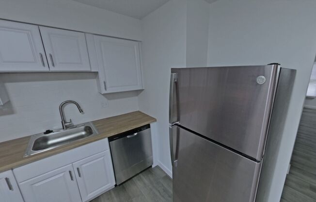 2 beds, 1.5 baths, 1,440 sqft, $1,299