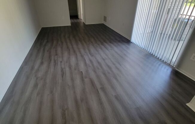 1 bed, 1 bath, 628 sqft, $1,100, Unit 215-F
