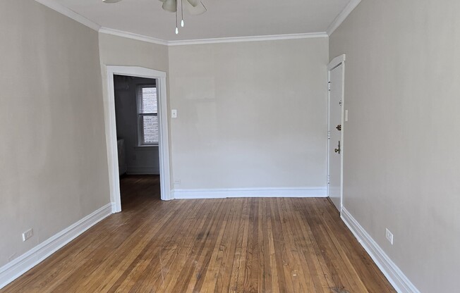 4103 N SACRAMENTO