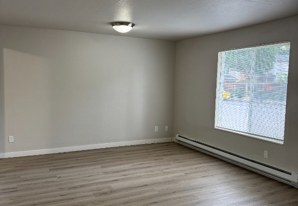 1004 S. Cloverdale St.