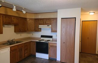 1116 North Point Drive Building C