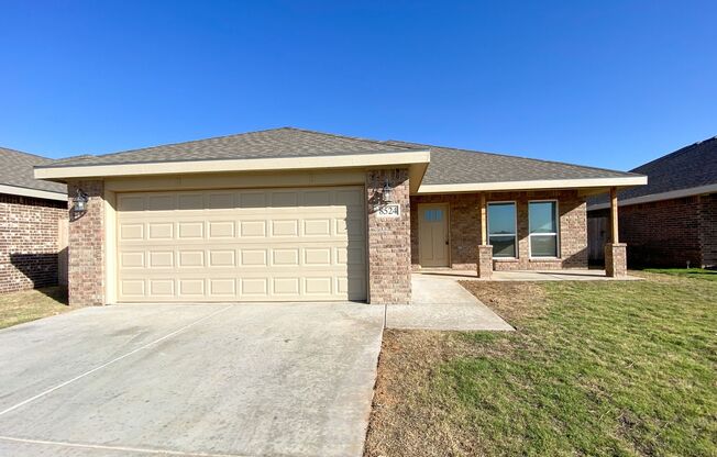 2021 beautiful built home in Frenship school district!