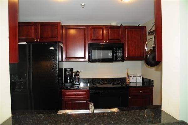 2 beds, 2 baths, 1,026 sqft, $4,400, Unit 1401