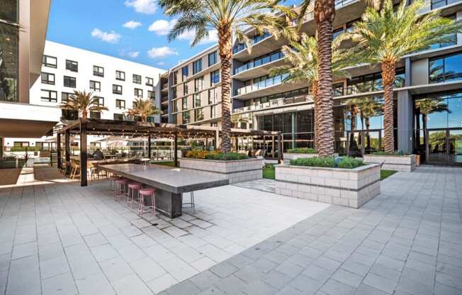 Outdoor Seating Apartment North Scottsdale