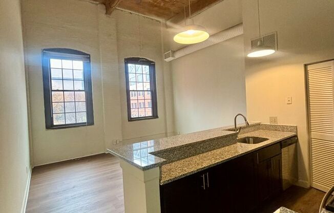 1 bed, 1 bath, 600 sqft, $1,599, Unit 307