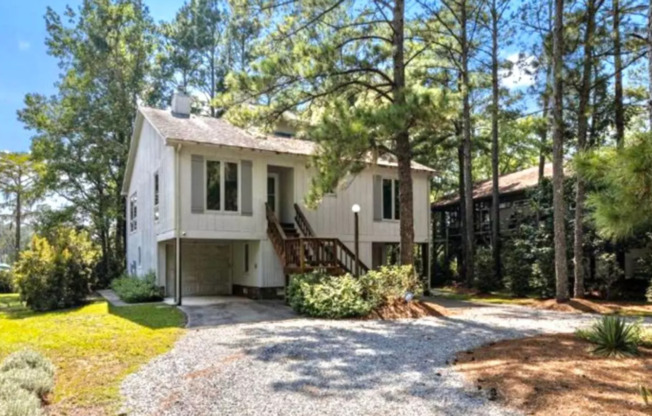 Waterfront Home 50' Dock Protected Inlet- 3BR/2BA 90 Day Lease