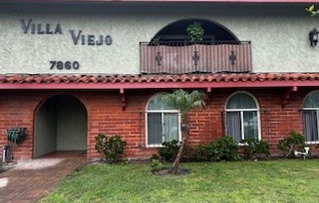 Villa Viejo Apartments