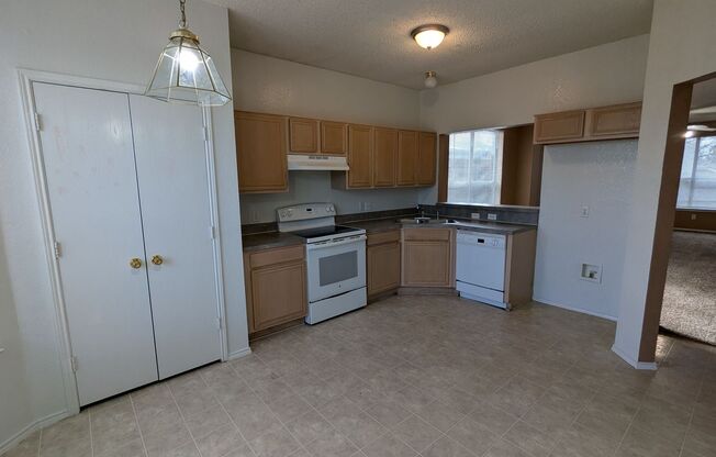 3 beds, 2 baths, $1,800