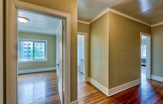 Studio, 1 bath, 600 sqft, $1,050, Unit 211