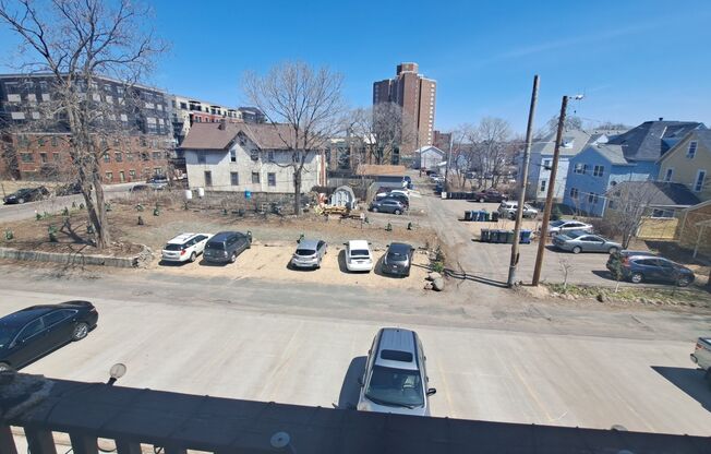 1 bed, 1 bath, 550 sqft, $1,150, Unit 310
