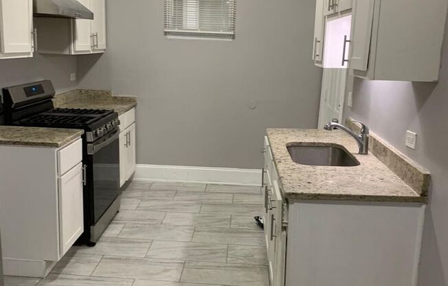 1 bed, 1 bath, $1,475, Unit 2834-2