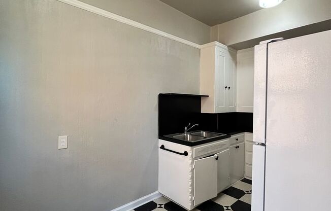 1 bed, 1 bath, $1,495, Unit 111