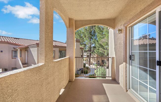2 beds, 2 baths, $1,650, Unit UNIT 1022
