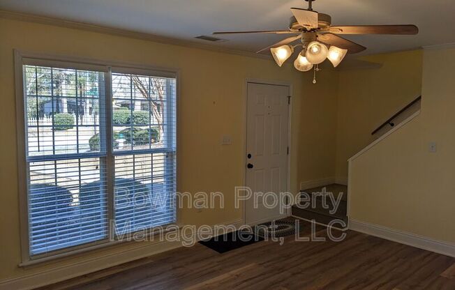 101 LITTLETON WAY