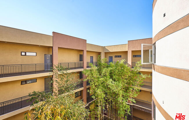 2 beds, 2 baths, 1,150 sqft, $2,750, Unit 205