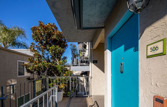 1 bed, 1 bath, 450 sqft, $2,300, Unit 506