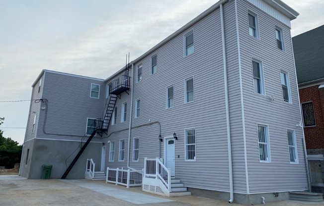 6 South Franklintown Road