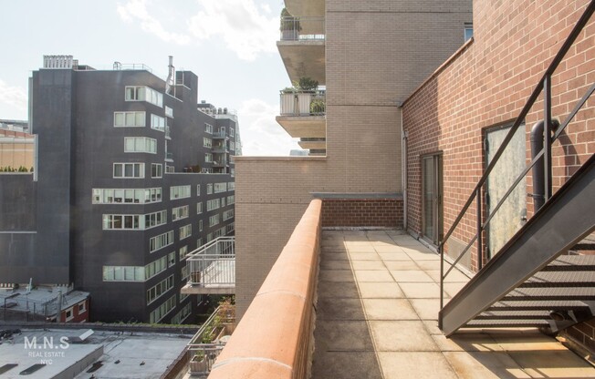 1 bed, 2 baths, $5,600, Unit PH-B