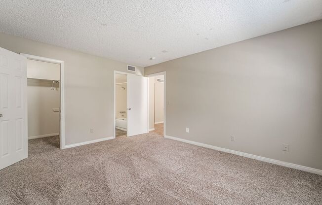 2 beds, 2 baths, 892 sqft, $1,150, Unit 1