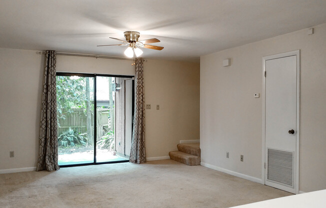 2 beds, 2.5 baths, $1,350