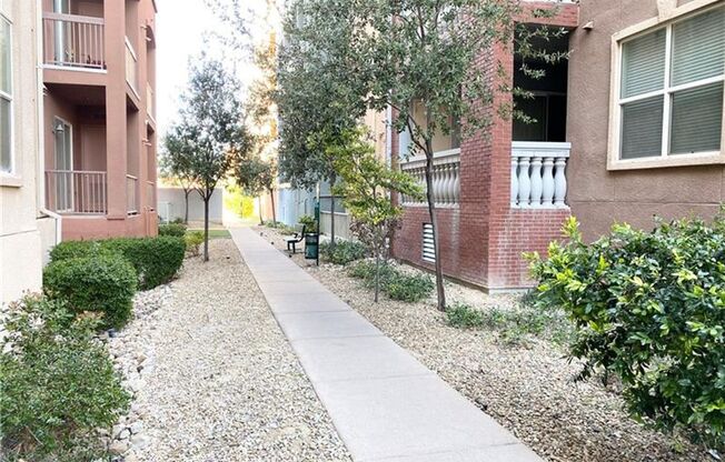 STUNNING 2 BEDROOM 2 BATHROOM FIRST FLOOR CONDO LOCATED ON THE SOUTH LAS VEGAS STRIP. SITUATED IN A GUARD GATED COMMUNITY