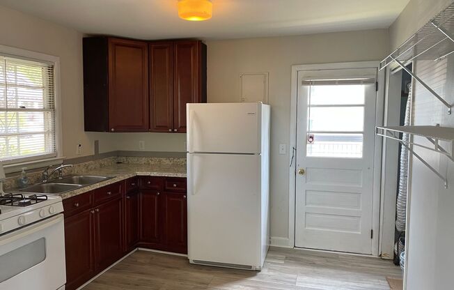 Single family bungalow in downtown Wilmington!
