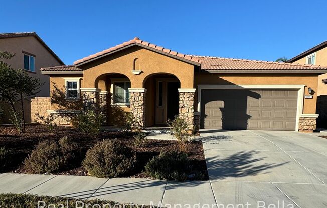 Spacious Single-Story 4-Bed, 3-Bath and Bonus Room Home with Modern Comforts in Prime Menifee Location!