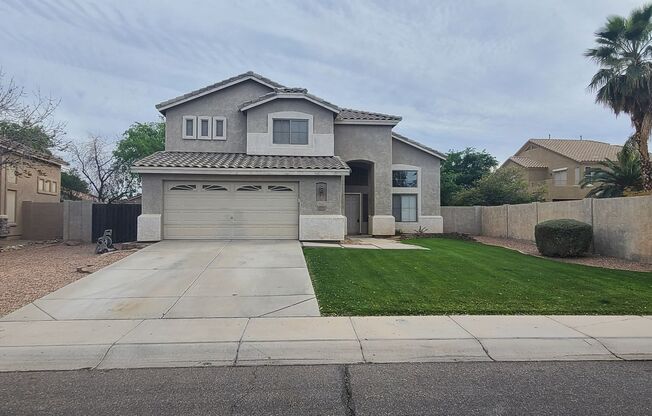 5-bedroom in the heart of Gilbert