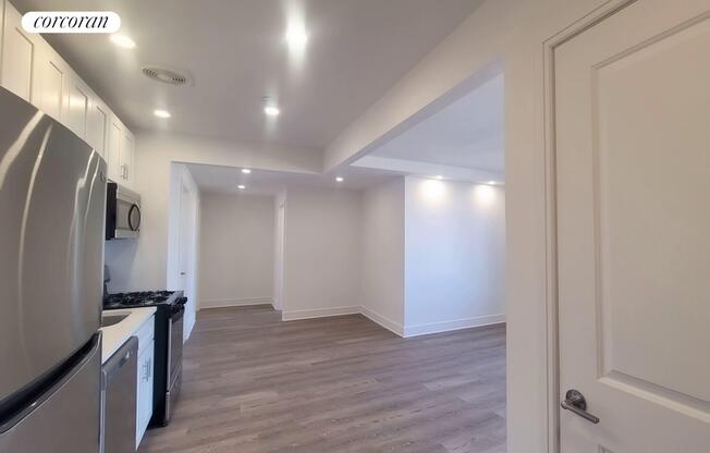 2 beds, 2 baths, $7,500, Unit 10M