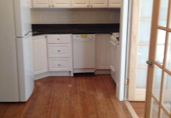1 bed, 1 bath, 350 sqft, $2,700, Unit 17